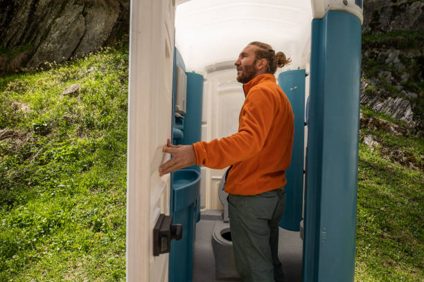 Portable Toilet Options We Offer in Rankin, PA